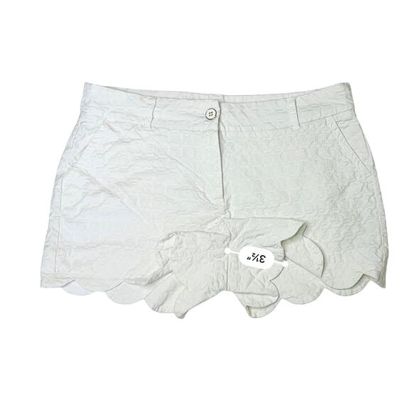 Crown & Ivy Textured Scalloped Shelby Shorts 12 White Vanilla Girl Cottagecore - Picture 8 of 9
